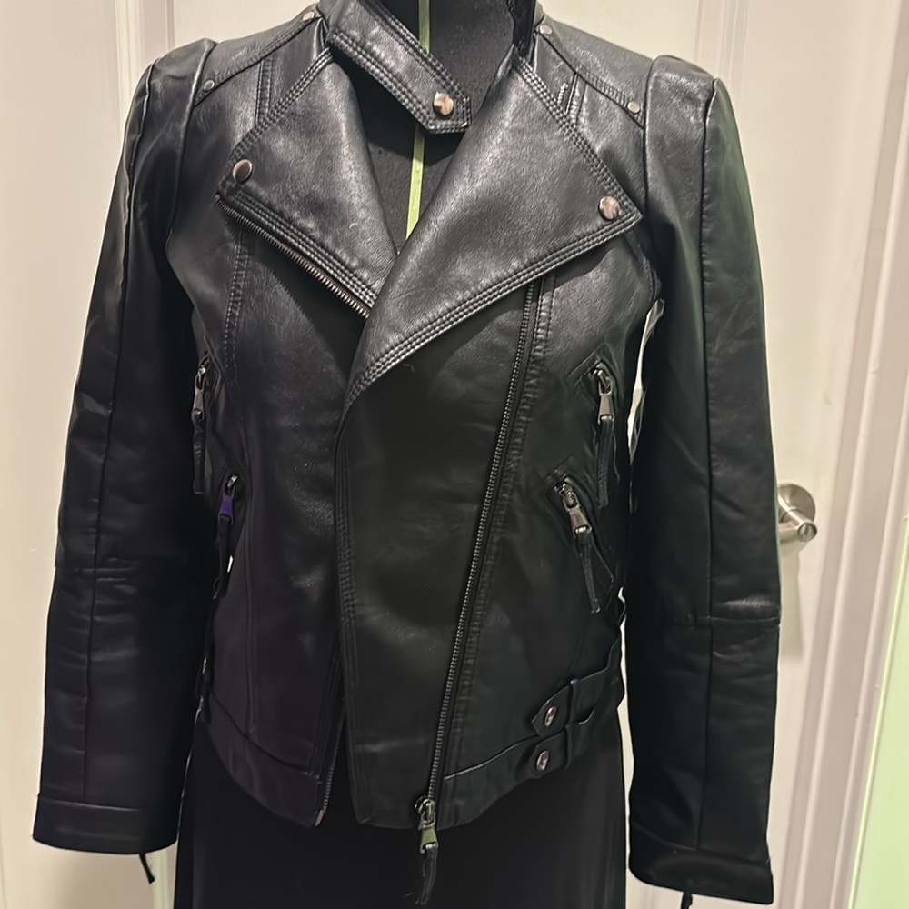 Black leather jacket small